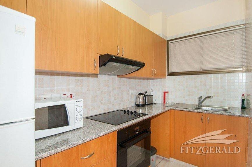 1 Bedroom Garden Flat, Sleeps 4 Пафос Экстерьер фото